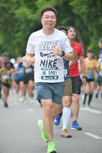 BIB: 5981
                            <button type="button" onclick="openModal(4600904)" class="btn btn-primary btn-sm float-right btn-popup" data-toggle="modal" data-target=".modal-high-quality">
                        <i class="fas fa-shopping-cart"></i> Add to Cart
                    </button>
                                            <button type="button" onclick="isThisMe(4600904, true)" class="btn btn-success btn-sm float-right btn-popup btn-isme hidden" data-toggle="tooltip" data-placement="bottom" title="นี่คือรูปของคุณใช่ไหม คลิกที่นี่เพื่อเอาเข้าอัลบั้ม">
                        <i class="fas fa-plus"></i> Add to album
                    </button>
                    <button type="button" onclick="isThisMe(4600904, false)" class="btn btn-warning btn-sm float-right btn-popup btn-isnotme hidden">
                        <i class="fas fa-ban"></i> Remove from album
                    </button>