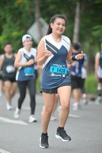 BIB: 1428
                            <button type="button" onclick="openModal(4614756)" class="btn btn-primary btn-sm float-right btn-popup" data-toggle="modal" data-target=".modal-high-quality">
                        <i class="fas fa-shopping-cart"></i> Add to Cart
                    </button>
                                            <button type="button" onclick="isThisMe(4614756, true)" class="btn btn-success btn-sm float-right btn-popup btn-isme hidden" data-toggle="tooltip" data-placement="bottom" title="นี่คือรูปของคุณใช่ไหม คลิกที่นี่เพื่อเอาเข้าอัลบั้ม">
                        <i class="fas fa-plus"></i> Add to album
                    </button>
                    <button type="button" onclick="isThisMe(4614756, false)" class="btn btn-warning btn-sm float-right btn-popup btn-isnotme hidden">
                        <i class="fas fa-ban"></i> Remove from album
                    </button>