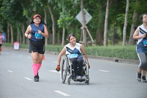 BIB: 226, 7674
                            <button type="button" onclick="openModal(4589399)" class="btn btn-primary btn-sm float-right btn-popup" data-toggle="modal" data-target=".modal-high-quality">
                        <i class="fas fa-shopping-cart"></i> Add to Cart
                    </button>
                                            <button type="button" onclick="isThisMe(4589399, true)" class="btn btn-success btn-sm float-right btn-popup btn-isme hidden" data-toggle="tooltip" data-placement="bottom" title="นี่คือรูปของคุณใช่ไหม คลิกที่นี่เพื่อเอาเข้าอัลบั้ม">
                        <i class="fas fa-plus"></i> Add to album
                    </button>
                    <button type="button" onclick="isThisMe(4589399, false)" class="btn btn-warning btn-sm float-right btn-popup btn-isnotme hidden">
                        <i class="fas fa-ban"></i> Remove from album
                    </button>