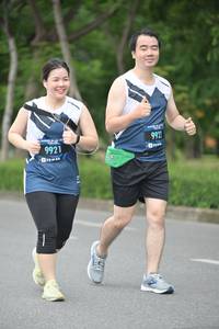 BIB: 992, 9921
                            <button type="button" onclick="openModal(4588103)" class="btn btn-primary btn-sm float-right btn-popup" data-toggle="modal" data-target=".modal-high-quality">
                        <i class="fas fa-shopping-cart"></i> Add to Cart
                    </button>
                                            <button type="button" onclick="isThisMe(4588103, true)" class="btn btn-success btn-sm float-right btn-popup btn-isme hidden" data-toggle="tooltip" data-placement="bottom" title="นี่คือรูปของคุณใช่ไหม คลิกที่นี่เพื่อเอาเข้าอัลบั้ม">
                        <i class="fas fa-plus"></i> Add to album
                    </button>
                    <button type="button" onclick="isThisMe(4588103, false)" class="btn btn-warning btn-sm float-right btn-popup btn-isnotme hidden">
                        <i class="fas fa-ban"></i> Remove from album
                    </button>