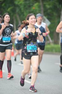 BIB: 1782, 1679
                            <button type="button" onclick="openModal(4601737)" class="btn btn-primary btn-sm float-right btn-popup" data-toggle="modal" data-target=".modal-high-quality">
                        <i class="fas fa-shopping-cart"></i> Add to Cart
                    </button>
                                            <button type="button" onclick="isThisMe(4601737, true)" class="btn btn-success btn-sm float-right btn-popup btn-isme hidden" data-toggle="tooltip" data-placement="bottom" title="นี่คือรูปของคุณใช่ไหม คลิกที่นี่เพื่อเอาเข้าอัลบั้ม">
                        <i class="fas fa-plus"></i> Add to album
                    </button>
                    <button type="button" onclick="isThisMe(4601737, false)" class="btn btn-warning btn-sm float-right btn-popup btn-isnotme hidden">
                        <i class="fas fa-ban"></i> Remove from album
                    </button>