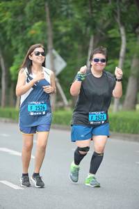 BIB: 2526, 2525
                            <button type="button" onclick="openModal(4589612)" class="btn btn-primary btn-sm float-right btn-popup" data-toggle="modal" data-target=".modal-high-quality">
                        <i class="fas fa-shopping-cart"></i> Add to Cart
                    </button>
                                            <button type="button" onclick="isThisMe(4589612, true)" class="btn btn-success btn-sm float-right btn-popup btn-isme hidden" data-toggle="tooltip" data-placement="bottom" title="นี่คือรูปของคุณใช่ไหม คลิกที่นี่เพื่อเอาเข้าอัลบั้ม">
                        <i class="fas fa-plus"></i> Add to album
                    </button>
                    <button type="button" onclick="isThisMe(4589612, false)" class="btn btn-warning btn-sm float-right btn-popup btn-isnotme hidden">
                        <i class="fas fa-ban"></i> Remove from album
                    </button>