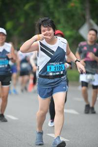 BIB: 2105
                            <button type="button" onclick="openModal(4611767)" class="btn btn-primary btn-sm float-right btn-popup" data-toggle="modal" data-target=".modal-high-quality">
                        <i class="fas fa-shopping-cart"></i> Add to Cart
                    </button>
                                            <button type="button" onclick="isThisMe(4611767, true)" class="btn btn-success btn-sm float-right btn-popup btn-isme hidden" data-toggle="tooltip" data-placement="bottom" title="นี่คือรูปของคุณใช่ไหม คลิกที่นี่เพื่อเอาเข้าอัลบั้ม">
                        <i class="fas fa-plus"></i> Add to album
                    </button>
                    <button type="button" onclick="isThisMe(4611767, false)" class="btn btn-warning btn-sm float-right btn-popup btn-isnotme hidden">
                        <i class="fas fa-ban"></i> Remove from album
                    </button>