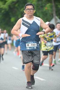 BIB: 7101
                            <button type="button" onclick="openModal(4601799)" class="btn btn-primary btn-sm float-right btn-popup" data-toggle="modal" data-target=".modal-high-quality">
                        <i class="fas fa-shopping-cart"></i> Add to Cart
                    </button>
                                            <button type="button" onclick="isThisMe(4601799, true)" class="btn btn-success btn-sm float-right btn-popup btn-isme hidden" data-toggle="tooltip" data-placement="bottom" title="นี่คือรูปของคุณใช่ไหม คลิกที่นี่เพื่อเอาเข้าอัลบั้ม">
                        <i class="fas fa-plus"></i> Add to album
                    </button>
                    <button type="button" onclick="isThisMe(4601799, false)" class="btn btn-warning btn-sm float-right btn-popup btn-isnotme hidden">
                        <i class="fas fa-ban"></i> Remove from album
                    </button>