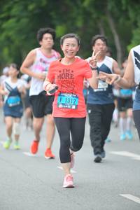 BIB: 1312
                            <button type="button" onclick="openModal(4601628)" class="btn btn-primary btn-sm float-right btn-popup" data-toggle="modal" data-target=".modal-high-quality">
                        <i class="fas fa-shopping-cart"></i> Add to Cart
                    </button>
                                            <button type="button" onclick="isThisMe(4601628, true)" class="btn btn-success btn-sm float-right btn-popup btn-isme hidden" data-toggle="tooltip" data-placement="bottom" title="นี่คือรูปของคุณใช่ไหม คลิกที่นี่เพื่อเอาเข้าอัลบั้ม">
                        <i class="fas fa-plus"></i> Add to album
                    </button>
                    <button type="button" onclick="isThisMe(4601628, false)" class="btn btn-warning btn-sm float-right btn-popup btn-isnotme hidden">
                        <i class="fas fa-ban"></i> Remove from album
                    </button>