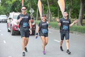 BIB: 
                            <button type="button" onclick="openModal(4590569)" class="btn btn-primary btn-sm float-right btn-popup" data-toggle="modal" data-target=".modal-high-quality">
                        <i class="fas fa-shopping-cart"></i> Add to Cart
                    </button>
                                            <button type="button" onclick="isThisMe(4590569, true)" class="btn btn-success btn-sm float-right btn-popup btn-isme hidden" data-toggle="tooltip" data-placement="bottom" title="นี่คือรูปของคุณใช่ไหม คลิกที่นี่เพื่อเอาเข้าอัลบั้ม">
                        <i class="fas fa-plus"></i> Add to album
                    </button>
                    <button type="button" onclick="isThisMe(4590569, false)" class="btn btn-warning btn-sm float-right btn-popup btn-isnotme hidden">
                        <i class="fas fa-ban"></i> Remove from album
                    </button>