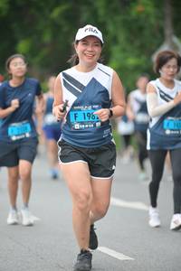 BIB: 198
                            <button type="button" onclick="openModal(4611780)" class="btn btn-primary btn-sm float-right btn-popup" data-toggle="modal" data-target=".modal-high-quality">
                        <i class="fas fa-shopping-cart"></i> Add to Cart
                    </button>
                                            <button type="button" onclick="isThisMe(4611780, true)" class="btn btn-success btn-sm float-right btn-popup btn-isme hidden" data-toggle="tooltip" data-placement="bottom" title="นี่คือรูปของคุณใช่ไหม คลิกที่นี่เพื่อเอาเข้าอัลบั้ม">
                        <i class="fas fa-plus"></i> Add to album
                    </button>
                    <button type="button" onclick="isThisMe(4611780, false)" class="btn btn-warning btn-sm float-right btn-popup btn-isnotme hidden">
                        <i class="fas fa-ban"></i> Remove from album
                    </button>