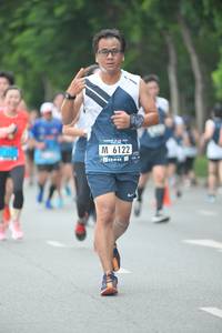 BIB: 6122
                            <button type="button" onclick="openModal(4601587)" class="btn btn-primary btn-sm float-right btn-popup" data-toggle="modal" data-target=".modal-high-quality">
                        <i class="fas fa-shopping-cart"></i> Add to Cart
                    </button>
                                            <button type="button" onclick="isThisMe(4601587, true)" class="btn btn-success btn-sm float-right btn-popup btn-isme hidden" data-toggle="tooltip" data-placement="bottom" title="นี่คือรูปของคุณใช่ไหม คลิกที่นี่เพื่อเอาเข้าอัลบั้ม">
                        <i class="fas fa-plus"></i> Add to album
                    </button>
                    <button type="button" onclick="isThisMe(4601587, false)" class="btn btn-warning btn-sm float-right btn-popup btn-isnotme hidden">
                        <i class="fas fa-ban"></i> Remove from album
                    </button>