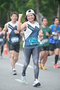 BIB: 1418
                            <button type="button" onclick="openModal(4601976)" class="btn btn-primary btn-sm float-right btn-popup" data-toggle="modal" data-target=".modal-high-quality">
                        <i class="fas fa-shopping-cart"></i> Add to Cart
                    </button>
                                            <button type="button" onclick="isThisMe(4601976, true)" class="btn btn-success btn-sm float-right btn-popup btn-isme hidden" data-toggle="tooltip" data-placement="bottom" title="นี่คือรูปของคุณใช่ไหม คลิกที่นี่เพื่อเอาเข้าอัลบั้ม">
                        <i class="fas fa-plus"></i> Add to album
                    </button>
                    <button type="button" onclick="isThisMe(4601976, false)" class="btn btn-warning btn-sm float-right btn-popup btn-isnotme hidden">
                        <i class="fas fa-ban"></i> Remove from album
                    </button>