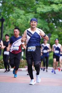 BIB: 659, 5418
                            <button type="button" onclick="openModal(4698639)" class="btn btn-primary btn-sm float-right btn-popup" data-toggle="modal" data-target=".modal-high-quality">
                        <i class="fas fa-shopping-cart"></i> Add to Cart
                    </button>
                                            <button type="button" onclick="isThisMe(4698639, true)" class="btn btn-success btn-sm float-right btn-popup btn-isme hidden" data-toggle="tooltip" data-placement="bottom" title="นี่คือรูปของคุณใช่ไหม คลิกที่นี่เพื่อเอาเข้าอัลบั้ม">
                        <i class="fas fa-plus"></i> Add to album
                    </button>
                    <button type="button" onclick="isThisMe(4698639, false)" class="btn btn-warning btn-sm float-right btn-popup btn-isnotme hidden">
                        <i class="fas fa-ban"></i> Remove from album
                    </button>