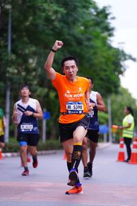 BIB: 5390
                            <button type="button" onclick="openModal(4698119)" class="btn btn-primary btn-sm float-right btn-popup" data-toggle="modal" data-target=".modal-high-quality">
                        <i class="fas fa-shopping-cart"></i> Add to Cart
                    </button>
                                            <button type="button" onclick="isThisMe(4698119, true)" class="btn btn-success btn-sm float-right btn-popup btn-isme hidden" data-toggle="tooltip" data-placement="bottom" title="นี่คือรูปของคุณใช่ไหม คลิกที่นี่เพื่อเอาเข้าอัลบั้ม">
                        <i class="fas fa-plus"></i> Add to album
                    </button>
                    <button type="button" onclick="isThisMe(4698119, false)" class="btn btn-warning btn-sm float-right btn-popup btn-isnotme hidden">
                        <i class="fas fa-ban"></i> Remove from album
                    </button>