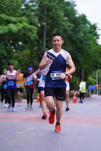 BIB: 700
                            <button type="button" onclick="openModal(4697698)" class="btn btn-primary btn-sm float-right btn-popup" data-toggle="modal" data-target=".modal-high-quality">
                        <i class="fas fa-shopping-cart"></i> Add to Cart
                    </button>
                                            <button type="button" onclick="isThisMe(4697698, true)" class="btn btn-success btn-sm float-right btn-popup btn-isme hidden" data-toggle="tooltip" data-placement="bottom" title="นี่คือรูปของคุณใช่ไหม คลิกที่นี่เพื่อเอาเข้าอัลบั้ม">
                        <i class="fas fa-plus"></i> Add to album
                    </button>
                    <button type="button" onclick="isThisMe(4697698, false)" class="btn btn-warning btn-sm float-right btn-popup btn-isnotme hidden">
                        <i class="fas fa-ban"></i> Remove from album
                    </button>