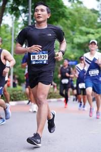 BIB: 5939
                            <button type="button" onclick="openModal(4693683)" class="btn btn-primary btn-sm float-right btn-popup" data-toggle="modal" data-target=".modal-high-quality">
                        <i class="fas fa-shopping-cart"></i> Add to Cart
                    </button>
                                            <button type="button" onclick="isThisMe(4693683, true)" class="btn btn-success btn-sm float-right btn-popup btn-isme hidden" data-toggle="tooltip" data-placement="bottom" title="นี่คือรูปของคุณใช่ไหม คลิกที่นี่เพื่อเอาเข้าอัลบั้ม">
                        <i class="fas fa-plus"></i> Add to album
                    </button>
                    <button type="button" onclick="isThisMe(4693683, false)" class="btn btn-warning btn-sm float-right btn-popup btn-isnotme hidden">
                        <i class="fas fa-ban"></i> Remove from album
                    </button>