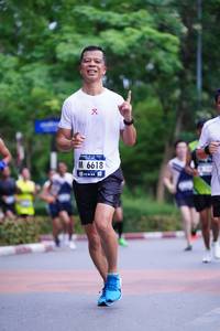 BIB: 6618
                            <button type="button" onclick="openModal(4685094)" class="btn btn-primary btn-sm float-right btn-popup" data-toggle="modal" data-target=".modal-high-quality">
                        <i class="fas fa-shopping-cart"></i> Add to Cart
                    </button>
                                            <button type="button" onclick="isThisMe(4685094, true)" class="btn btn-success btn-sm float-right btn-popup btn-isme hidden" data-toggle="tooltip" data-placement="bottom" title="นี่คือรูปของคุณใช่ไหม คลิกที่นี่เพื่อเอาเข้าอัลบั้ม">
                        <i class="fas fa-plus"></i> Add to album
                    </button>
                    <button type="button" onclick="isThisMe(4685094, false)" class="btn btn-warning btn-sm float-right btn-popup btn-isnotme hidden">
                        <i class="fas fa-ban"></i> Remove from album
                    </button>