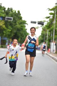 BIB: 2151
                            <button type="button" onclick="openModal(4688941)" class="btn btn-primary btn-sm float-right btn-popup" data-toggle="modal" data-target=".modal-high-quality">
                        <i class="fas fa-shopping-cart"></i> Add to Cart
                    </button>
                                            <button type="button" onclick="isThisMe(4688941, true)" class="btn btn-success btn-sm float-right btn-popup btn-isme hidden" data-toggle="tooltip" data-placement="bottom" title="นี่คือรูปของคุณใช่ไหม คลิกที่นี่เพื่อเอาเข้าอัลบั้ม">
                        <i class="fas fa-plus"></i> Add to album
                    </button>
                    <button type="button" onclick="isThisMe(4688941, false)" class="btn btn-warning btn-sm float-right btn-popup btn-isnotme hidden">
                        <i class="fas fa-ban"></i> Remove from album
                    </button>