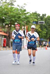 BIB: 2529, 2530
                            <button type="button" onclick="openModal(4686758)" class="btn btn-primary btn-sm float-right btn-popup" data-toggle="modal" data-target=".modal-high-quality">
                        <i class="fas fa-shopping-cart"></i> Add to Cart
                    </button>
                                            <button type="button" onclick="isThisMe(4686758, true)" class="btn btn-success btn-sm float-right btn-popup btn-isme hidden" data-toggle="tooltip" data-placement="bottom" title="นี่คือรูปของคุณใช่ไหม คลิกที่นี่เพื่อเอาเข้าอัลบั้ม">
                        <i class="fas fa-plus"></i> Add to album
                    </button>
                    <button type="button" onclick="isThisMe(4686758, false)" class="btn btn-warning btn-sm float-right btn-popup btn-isnotme hidden">
                        <i class="fas fa-ban"></i> Remove from album
                    </button>