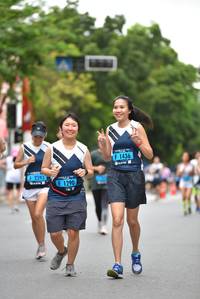 BIB: 1436, 2393, 1290
                            <button type="button" onclick="openModal(4698382)" class="btn btn-primary btn-sm float-right btn-popup" data-toggle="modal" data-target=".modal-high-quality">
                        <i class="fas fa-shopping-cart"></i> Add to Cart
                    </button>
                                            <button type="button" onclick="isThisMe(4698382, true)" class="btn btn-success btn-sm float-right btn-popup btn-isme hidden" data-toggle="tooltip" data-placement="bottom" title="นี่คือรูปของคุณใช่ไหม คลิกที่นี่เพื่อเอาเข้าอัลบั้ม">
                        <i class="fas fa-plus"></i> Add to album
                    </button>
                    <button type="button" onclick="isThisMe(4698382, false)" class="btn btn-warning btn-sm float-right btn-popup btn-isnotme hidden">
                        <i class="fas fa-ban"></i> Remove from album
                    </button>