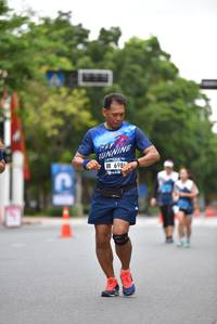 BIB: 698
                            <button type="button" onclick="openModal(4687106)" class="btn btn-primary btn-sm float-right btn-popup" data-toggle="modal" data-target=".modal-high-quality">
                        <i class="fas fa-shopping-cart"></i> Add to Cart
                    </button>
                                            <button type="button" onclick="isThisMe(4687106, true)" class="btn btn-success btn-sm float-right btn-popup btn-isme hidden" data-toggle="tooltip" data-placement="bottom" title="นี่คือรูปของคุณใช่ไหม คลิกที่นี่เพื่อเอาเข้าอัลบั้ม">
                        <i class="fas fa-plus"></i> Add to album
                    </button>
                    <button type="button" onclick="isThisMe(4687106, false)" class="btn btn-warning btn-sm float-right btn-popup btn-isnotme hidden">
                        <i class="fas fa-ban"></i> Remove from album
                    </button>