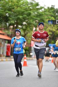 BIB: 5005
                            <button type="button" onclick="openModal(4686561)" class="btn btn-primary btn-sm float-right btn-popup" data-toggle="modal" data-target=".modal-high-quality">
                        <i class="fas fa-shopping-cart"></i> Add to Cart
                    </button>
                                            <button type="button" onclick="isThisMe(4686561, true)" class="btn btn-success btn-sm float-right btn-popup btn-isme hidden" data-toggle="tooltip" data-placement="bottom" title="นี่คือรูปของคุณใช่ไหม คลิกที่นี่เพื่อเอาเข้าอัลบั้ม">
                        <i class="fas fa-plus"></i> Add to album
                    </button>
                    <button type="button" onclick="isThisMe(4686561, false)" class="btn btn-warning btn-sm float-right btn-popup btn-isnotme hidden">
                        <i class="fas fa-ban"></i> Remove from album
                    </button>