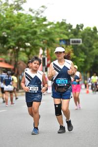 BIB: 1676, 6710
                            <button type="button" onclick="openModal(4685250)" class="btn btn-primary btn-sm float-right btn-popup" data-toggle="modal" data-target=".modal-high-quality">
                        <i class="fas fa-shopping-cart"></i> Add to Cart
                    </button>
                                            <button type="button" onclick="isThisMe(4685250, true)" class="btn btn-success btn-sm float-right btn-popup btn-isme hidden" data-toggle="tooltip" data-placement="bottom" title="นี่คือรูปของคุณใช่ไหม คลิกที่นี่เพื่อเอาเข้าอัลบั้ม">
                        <i class="fas fa-plus"></i> Add to album
                    </button>
                    <button type="button" onclick="isThisMe(4685250, false)" class="btn btn-warning btn-sm float-right btn-popup btn-isnotme hidden">
                        <i class="fas fa-ban"></i> Remove from album
                    </button>