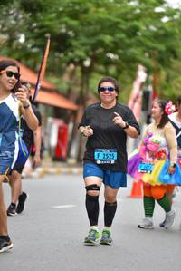 BIB: 2525
                            <button type="button" onclick="openModal(4689845)" class="btn btn-primary btn-sm float-right btn-popup" data-toggle="modal" data-target=".modal-high-quality">
                        <i class="fas fa-shopping-cart"></i> Add to Cart
                    </button>
                                            <button type="button" onclick="isThisMe(4689845, true)" class="btn btn-success btn-sm float-right btn-popup btn-isme hidden" data-toggle="tooltip" data-placement="bottom" title="นี่คือรูปของคุณใช่ไหม คลิกที่นี่เพื่อเอาเข้าอัลบั้ม">
                        <i class="fas fa-plus"></i> Add to album
                    </button>
                    <button type="button" onclick="isThisMe(4689845, false)" class="btn btn-warning btn-sm float-right btn-popup btn-isnotme hidden">
                        <i class="fas fa-ban"></i> Remove from album
                    </button>