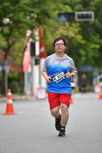 BIB: 8326
                            <button type="button" onclick="openModal(4687357)" class="btn btn-primary btn-sm float-right btn-popup" data-toggle="modal" data-target=".modal-high-quality">
                        <i class="fas fa-shopping-cart"></i> Add to Cart
                    </button>
                                            <button type="button" onclick="isThisMe(4687357, true)" class="btn btn-success btn-sm float-right btn-popup btn-isme hidden" data-toggle="tooltip" data-placement="bottom" title="นี่คือรูปของคุณใช่ไหม คลิกที่นี่เพื่อเอาเข้าอัลบั้ม">
                        <i class="fas fa-plus"></i> Add to album
                    </button>
                    <button type="button" onclick="isThisMe(4687357, false)" class="btn btn-warning btn-sm float-right btn-popup btn-isnotme hidden">
                        <i class="fas fa-ban"></i> Remove from album
                    </button>