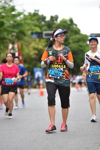 BIB: 2249, 1682
                            <button type="button" onclick="openModal(4697870)" class="btn btn-primary btn-sm float-right btn-popup" data-toggle="modal" data-target=".modal-high-quality">
                        <i class="fas fa-shopping-cart"></i> Add to Cart
                    </button>
                                            <button type="button" onclick="isThisMe(4697870, true)" class="btn btn-success btn-sm float-right btn-popup btn-isme hidden" data-toggle="tooltip" data-placement="bottom" title="นี่คือรูปของคุณใช่ไหม คลิกที่นี่เพื่อเอาเข้าอัลบั้ม">
                        <i class="fas fa-plus"></i> Add to album
                    </button>
                    <button type="button" onclick="isThisMe(4697870, false)" class="btn btn-warning btn-sm float-right btn-popup btn-isnotme hidden">
                        <i class="fas fa-ban"></i> Remove from album
                    </button>