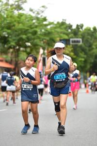 BIB: 1676, 6710
                            <button type="button" onclick="openModal(4685311)" class="btn btn-primary btn-sm float-right btn-popup" data-toggle="modal" data-target=".modal-high-quality">
                        <i class="fas fa-shopping-cart"></i> Add to Cart
                    </button>
                                            <button type="button" onclick="isThisMe(4685311, true)" class="btn btn-success btn-sm float-right btn-popup btn-isme hidden" data-toggle="tooltip" data-placement="bottom" title="นี่คือรูปของคุณใช่ไหม คลิกที่นี่เพื่อเอาเข้าอัลบั้ม">
                        <i class="fas fa-plus"></i> Add to album
                    </button>
                    <button type="button" onclick="isThisMe(4685311, false)" class="btn btn-warning btn-sm float-right btn-popup btn-isnotme hidden">
                        <i class="fas fa-ban"></i> Remove from album
                    </button>