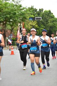 BIB: 1178, 1357
                            <button type="button" onclick="openModal(4692771)" class="btn btn-primary btn-sm float-right btn-popup" data-toggle="modal" data-target=".modal-high-quality">
                        <i class="fas fa-shopping-cart"></i> Add to Cart
                    </button>
                                            <button type="button" onclick="isThisMe(4692771, true)" class="btn btn-success btn-sm float-right btn-popup btn-isme hidden" data-toggle="tooltip" data-placement="bottom" title="นี่คือรูปของคุณใช่ไหม คลิกที่นี่เพื่อเอาเข้าอัลบั้ม">
                        <i class="fas fa-plus"></i> Add to album
                    </button>
                    <button type="button" onclick="isThisMe(4692771, false)" class="btn btn-warning btn-sm float-right btn-popup btn-isnotme hidden">
                        <i class="fas fa-ban"></i> Remove from album
                    </button>