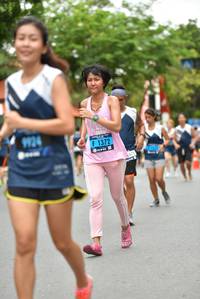 BIB: 1372, 670
                            <button type="button" onclick="openModal(4689899)" class="btn btn-primary btn-sm float-right btn-popup" data-toggle="modal" data-target=".modal-high-quality">
                        <i class="fas fa-shopping-cart"></i> Add to Cart
                    </button>
                                            <button type="button" onclick="isThisMe(4689899, true)" class="btn btn-success btn-sm float-right btn-popup btn-isme hidden" data-toggle="tooltip" data-placement="bottom" title="นี่คือรูปของคุณใช่ไหม คลิกที่นี่เพื่อเอาเข้าอัลบั้ม">
                        <i class="fas fa-plus"></i> Add to album
                    </button>
                    <button type="button" onclick="isThisMe(4689899, false)" class="btn btn-warning btn-sm float-right btn-popup btn-isnotme hidden">
                        <i class="fas fa-ban"></i> Remove from album
                    </button>