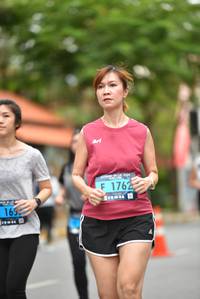 BIB: 1762, 169
                            <button type="button" onclick="openModal(4686044)" class="btn btn-primary btn-sm float-right btn-popup" data-toggle="modal" data-target=".modal-high-quality">
                        <i class="fas fa-shopping-cart"></i> Add to Cart
                    </button>
                                            <button type="button" onclick="isThisMe(4686044, true)" class="btn btn-success btn-sm float-right btn-popup btn-isme hidden" data-toggle="tooltip" data-placement="bottom" title="นี่คือรูปของคุณใช่ไหม คลิกที่นี่เพื่อเอาเข้าอัลบั้ม">
                        <i class="fas fa-plus"></i> Add to album
                    </button>
                    <button type="button" onclick="isThisMe(4686044, false)" class="btn btn-warning btn-sm float-right btn-popup btn-isnotme hidden">
                        <i class="fas fa-ban"></i> Remove from album
                    </button>