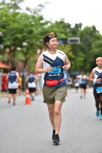 BIB: 1687
                            <button type="button" onclick="openModal(4697910)" class="btn btn-primary btn-sm float-right btn-popup" data-toggle="modal" data-target=".modal-high-quality">
                        <i class="fas fa-shopping-cart"></i> Add to Cart
                    </button>
                                            <button type="button" onclick="isThisMe(4697910, true)" class="btn btn-success btn-sm float-right btn-popup btn-isme hidden" data-toggle="tooltip" data-placement="bottom" title="นี่คือรูปของคุณใช่ไหม คลิกที่นี่เพื่อเอาเข้าอัลบั้ม">
                        <i class="fas fa-plus"></i> Add to album
                    </button>
                    <button type="button" onclick="isThisMe(4697910, false)" class="btn btn-warning btn-sm float-right btn-popup btn-isnotme hidden">
                        <i class="fas fa-ban"></i> Remove from album
                    </button>