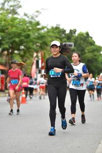 BIB: 2400, 2077
                            <button type="button" onclick="openModal(4690987)" class="btn btn-primary btn-sm float-right btn-popup" data-toggle="modal" data-target=".modal-high-quality">
                        <i class="fas fa-shopping-cart"></i> Add to Cart
                    </button>
                                            <button type="button" onclick="isThisMe(4690987, true)" class="btn btn-success btn-sm float-right btn-popup btn-isme hidden" data-toggle="tooltip" data-placement="bottom" title="นี่คือรูปของคุณใช่ไหม คลิกที่นี่เพื่อเอาเข้าอัลบั้ม">
                        <i class="fas fa-plus"></i> Add to album
                    </button>
                    <button type="button" onclick="isThisMe(4690987, false)" class="btn btn-warning btn-sm float-right btn-popup btn-isnotme hidden">
                        <i class="fas fa-ban"></i> Remove from album
                    </button>