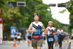 BIB: 1687
                            <button type="button" onclick="openModal(4697902)" class="btn btn-primary btn-sm float-right btn-popup" data-toggle="modal" data-target=".modal-high-quality">
                        <i class="fas fa-shopping-cart"></i> Add to Cart
                    </button>
                                            <button type="button" onclick="isThisMe(4697902, true)" class="btn btn-success btn-sm float-right btn-popup btn-isme hidden" data-toggle="tooltip" data-placement="bottom" title="นี่คือรูปของคุณใช่ไหม คลิกที่นี่เพื่อเอาเข้าอัลบั้ม">
                        <i class="fas fa-plus"></i> Add to album
                    </button>
                    <button type="button" onclick="isThisMe(4697902, false)" class="btn btn-warning btn-sm float-right btn-popup btn-isnotme hidden">
                        <i class="fas fa-ban"></i> Remove from album
                    </button>