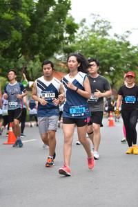 BIB: 7371, 1201, 2048
                            <button type="button" onclick="openModal(4687520)" class="btn btn-primary btn-sm float-right btn-popup" data-toggle="modal" data-target=".modal-high-quality">
                        <i class="fas fa-shopping-cart"></i> Add to Cart
                    </button>
                                            <button type="button" onclick="isThisMe(4687520, true)" class="btn btn-success btn-sm float-right btn-popup btn-isme hidden" data-toggle="tooltip" data-placement="bottom" title="นี่คือรูปของคุณใช่ไหม คลิกที่นี่เพื่อเอาเข้าอัลบั้ม">
                        <i class="fas fa-plus"></i> Add to album
                    </button>
                    <button type="button" onclick="isThisMe(4687520, false)" class="btn btn-warning btn-sm float-right btn-popup btn-isnotme hidden">
                        <i class="fas fa-ban"></i> Remove from album
                    </button>