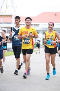 BIB: 6363
                            <button type="button" onclick="openModal(4676172)" class="btn btn-primary btn-sm float-right btn-popup" data-toggle="modal" data-target=".modal-high-quality">
                        <i class="fas fa-shopping-cart"></i> Add to Cart
                    </button>
                                            <button type="button" onclick="isThisMe(4676172, true)" class="btn btn-success btn-sm float-right btn-popup btn-isme hidden" data-toggle="tooltip" data-placement="bottom" title="นี่คือรูปของคุณใช่ไหม คลิกที่นี่เพื่อเอาเข้าอัลบั้ม">
                        <i class="fas fa-plus"></i> Add to album
                    </button>
                    <button type="button" onclick="isThisMe(4676172, false)" class="btn btn-warning btn-sm float-right btn-popup btn-isnotme hidden">
                        <i class="fas fa-ban"></i> Remove from album
                    </button>