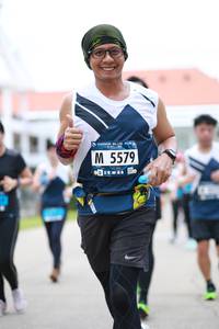 BIB: 5579
                            <button type="button" onclick="openModal(4676077)" class="btn btn-primary btn-sm float-right btn-popup" data-toggle="modal" data-target=".modal-high-quality">
                        <i class="fas fa-shopping-cart"></i> Add to Cart
                    </button>
                                            <button type="button" onclick="isThisMe(4676077, true)" class="btn btn-success btn-sm float-right btn-popup btn-isme hidden" data-toggle="tooltip" data-placement="bottom" title="นี่คือรูปของคุณใช่ไหม คลิกที่นี่เพื่อเอาเข้าอัลบั้ม">
                        <i class="fas fa-plus"></i> Add to album
                    </button>
                    <button type="button" onclick="isThisMe(4676077, false)" class="btn btn-warning btn-sm float-right btn-popup btn-isnotme hidden">
                        <i class="fas fa-ban"></i> Remove from album
                    </button>