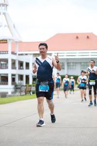 BIB: 1528
                            <button type="button" onclick="openModal(4677872)" class="btn btn-primary btn-sm float-right btn-popup" data-toggle="modal" data-target=".modal-high-quality">
                        <i class="fas fa-shopping-cart"></i> Add to Cart
                    </button>
                                            <button type="button" onclick="isThisMe(4677872, true)" class="btn btn-success btn-sm float-right btn-popup btn-isme hidden" data-toggle="tooltip" data-placement="bottom" title="นี่คือรูปของคุณใช่ไหม คลิกที่นี่เพื่อเอาเข้าอัลบั้ม">
                        <i class="fas fa-plus"></i> Add to album
                    </button>
                    <button type="button" onclick="isThisMe(4677872, false)" class="btn btn-warning btn-sm float-right btn-popup btn-isnotme hidden">
                        <i class="fas fa-ban"></i> Remove from album
                    </button>