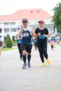 BIB: 5610, 1201
                            <button type="button" onclick="openModal(4676876)" class="btn btn-primary btn-sm float-right btn-popup" data-toggle="modal" data-target=".modal-high-quality">
                        <i class="fas fa-shopping-cart"></i> Add to Cart
                    </button>
                                            <button type="button" onclick="isThisMe(4676876, true)" class="btn btn-success btn-sm float-right btn-popup btn-isme hidden" data-toggle="tooltip" data-placement="bottom" title="นี่คือรูปของคุณใช่ไหม คลิกที่นี่เพื่อเอาเข้าอัลบั้ม">
                        <i class="fas fa-plus"></i> Add to album
                    </button>
                    <button type="button" onclick="isThisMe(4676876, false)" class="btn btn-warning btn-sm float-right btn-popup btn-isnotme hidden">
                        <i class="fas fa-ban"></i> Remove from album
                    </button>