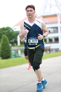 BIB: 7277
                            <button type="button" onclick="openModal(4677998)" class="btn btn-primary btn-sm float-right btn-popup" data-toggle="modal" data-target=".modal-high-quality">
                        <i class="fas fa-shopping-cart"></i> Add to Cart
                    </button>
                                            <button type="button" onclick="isThisMe(4677998, true)" class="btn btn-success btn-sm float-right btn-popup btn-isme hidden" data-toggle="tooltip" data-placement="bottom" title="นี่คือรูปของคุณใช่ไหม คลิกที่นี่เพื่อเอาเข้าอัลบั้ม">
                        <i class="fas fa-plus"></i> Add to album
                    </button>
                    <button type="button" onclick="isThisMe(4677998, false)" class="btn btn-warning btn-sm float-right btn-popup btn-isnotme hidden">
                        <i class="fas fa-ban"></i> Remove from album
                    </button>