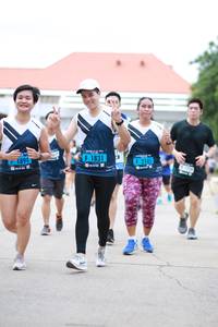 BIB: 1831, 1894, 2145
                            <button type="button" onclick="openModal(4676450)" class="btn btn-primary btn-sm float-right btn-popup" data-toggle="modal" data-target=".modal-high-quality">
                        <i class="fas fa-shopping-cart"></i> Add to Cart
                    </button>
                                            <button type="button" onclick="isThisMe(4676450, true)" class="btn btn-success btn-sm float-right btn-popup btn-isme hidden" data-toggle="tooltip" data-placement="bottom" title="นี่คือรูปของคุณใช่ไหม คลิกที่นี่เพื่อเอาเข้าอัลบั้ม">
                        <i class="fas fa-plus"></i> Add to album
                    </button>
                    <button type="button" onclick="isThisMe(4676450, false)" class="btn btn-warning btn-sm float-right btn-popup btn-isnotme hidden">
                        <i class="fas fa-ban"></i> Remove from album
                    </button>