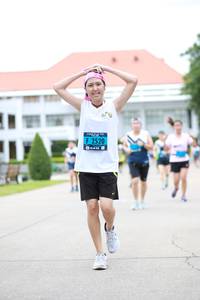 BIB: 2520
                            <button type="button" onclick="openModal(4678229)" class="btn btn-primary btn-sm float-right btn-popup" data-toggle="modal" data-target=".modal-high-quality">
                        <i class="fas fa-shopping-cart"></i> Add to Cart
                    </button>
                                            <button type="button" onclick="isThisMe(4678229, true)" class="btn btn-success btn-sm float-right btn-popup btn-isme hidden" data-toggle="tooltip" data-placement="bottom" title="นี่คือรูปของคุณใช่ไหม คลิกที่นี่เพื่อเอาเข้าอัลบั้ม">
                        <i class="fas fa-plus"></i> Add to album
                    </button>
                    <button type="button" onclick="isThisMe(4678229, false)" class="btn btn-warning btn-sm float-right btn-popup btn-isnotme hidden">
                        <i class="fas fa-ban"></i> Remove from album
                    </button>