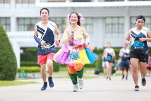 BIB: 7411, 1900, 1477
                            <button type="button" onclick="openModal(4678884)" class="btn btn-primary btn-sm float-right btn-popup" data-toggle="modal" data-target=".modal-high-quality">
                        <i class="fas fa-shopping-cart"></i> Add to Cart
                    </button>
                                            <button type="button" onclick="isThisMe(4678884, true)" class="btn btn-success btn-sm float-right btn-popup btn-isme hidden" data-toggle="tooltip" data-placement="bottom" title="นี่คือรูปของคุณใช่ไหม คลิกที่นี่เพื่อเอาเข้าอัลบั้ม">
                        <i class="fas fa-plus"></i> Add to album
                    </button>
                    <button type="button" onclick="isThisMe(4678884, false)" class="btn btn-warning btn-sm float-right btn-popup btn-isnotme hidden">
                        <i class="fas fa-ban"></i> Remove from album
                    </button>