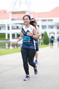 BIB: 1039
                            <button type="button" onclick="openModal(4677553)" class="btn btn-primary btn-sm float-right btn-popup" data-toggle="modal" data-target=".modal-high-quality">
                        <i class="fas fa-shopping-cart"></i> Add to Cart
                    </button>
                                            <button type="button" onclick="isThisMe(4677553, true)" class="btn btn-success btn-sm float-right btn-popup btn-isme hidden" data-toggle="tooltip" data-placement="bottom" title="นี่คือรูปของคุณใช่ไหม คลิกที่นี่เพื่อเอาเข้าอัลบั้ม">
                        <i class="fas fa-plus"></i> Add to album
                    </button>
                    <button type="button" onclick="isThisMe(4677553, false)" class="btn btn-warning btn-sm float-right btn-popup btn-isnotme hidden">
                        <i class="fas fa-ban"></i> Remove from album
                    </button>