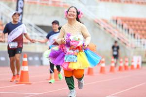 BIB: 1477
                            <button type="button" onclick="openModal(4572918)" class="btn btn-primary btn-sm float-right btn-popup" data-toggle="modal" data-target=".modal-high-quality">
                        <i class="fas fa-shopping-cart"></i> Add to Cart
                    </button>
                                            <button type="button" onclick="isThisMe(4572918, true)" class="btn btn-success btn-sm float-right btn-popup btn-isme hidden" data-toggle="tooltip" data-placement="bottom" title="นี่คือรูปของคุณใช่ไหม คลิกที่นี่เพื่อเอาเข้าอัลบั้ม">
                        <i class="fas fa-plus"></i> Add to album
                    </button>
                    <button type="button" onclick="isThisMe(4572918, false)" class="btn btn-warning btn-sm float-right btn-popup btn-isnotme hidden">
                        <i class="fas fa-ban"></i> Remove from album
                    </button>