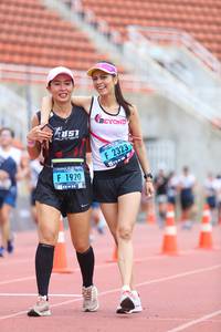 BIB: 2323, 1920
                            <button type="button" onclick="openModal(4569002)" class="btn btn-primary btn-sm float-right btn-popup" data-toggle="modal" data-target=".modal-high-quality">
                        <i class="fas fa-shopping-cart"></i> Add to Cart
                    </button>
                                            <button type="button" onclick="isThisMe(4569002, true)" class="btn btn-success btn-sm float-right btn-popup btn-isme hidden" data-toggle="tooltip" data-placement="bottom" title="นี่คือรูปของคุณใช่ไหม คลิกที่นี่เพื่อเอาเข้าอัลบั้ม">
                        <i class="fas fa-plus"></i> Add to album
                    </button>
                    <button type="button" onclick="isThisMe(4569002, false)" class="btn btn-warning btn-sm float-right btn-popup btn-isnotme hidden">
                        <i class="fas fa-ban"></i> Remove from album
                    </button>