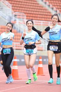 BIB: 2630, 8662, 2629
                            <button type="button" onclick="openModal(4571596)" class="btn btn-primary btn-sm float-right btn-popup" data-toggle="modal" data-target=".modal-high-quality">
                        <i class="fas fa-shopping-cart"></i> Add to Cart
                    </button>
                                            <button type="button" onclick="isThisMe(4571596, true)" class="btn btn-success btn-sm float-right btn-popup btn-isme hidden" data-toggle="tooltip" data-placement="bottom" title="นี่คือรูปของคุณใช่ไหม คลิกที่นี่เพื่อเอาเข้าอัลบั้ม">
                        <i class="fas fa-plus"></i> Add to album
                    </button>
                    <button type="button" onclick="isThisMe(4571596, false)" class="btn btn-warning btn-sm float-right btn-popup btn-isnotme hidden">
                        <i class="fas fa-ban"></i> Remove from album
                    </button>