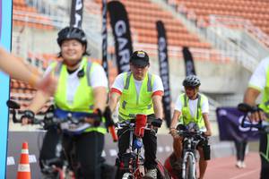 BIB: 
                            <button type="button" onclick="openModal(4573101)" class="btn btn-primary btn-sm float-right btn-popup" data-toggle="modal" data-target=".modal-high-quality">
                        <i class="fas fa-shopping-cart"></i> Add to Cart
                    </button>
                                            <button type="button" onclick="isThisMe(4573101, true)" class="btn btn-success btn-sm float-right btn-popup btn-isme hidden" data-toggle="tooltip" data-placement="bottom" title="นี่คือรูปของคุณใช่ไหม คลิกที่นี่เพื่อเอาเข้าอัลบั้ม">
                        <i class="fas fa-plus"></i> Add to album
                    </button>
                    <button type="button" onclick="isThisMe(4573101, false)" class="btn btn-warning btn-sm float-right btn-popup btn-isnotme hidden">
                        <i class="fas fa-ban"></i> Remove from album
                    </button>