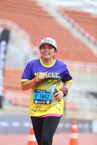 BIB: 1847
                            <button type="button" onclick="openModal(4572541)" class="btn btn-primary btn-sm float-right btn-popup" data-toggle="modal" data-target=".modal-high-quality">
                        <i class="fas fa-shopping-cart"></i> Add to Cart
                    </button>
                                            <button type="button" onclick="isThisMe(4572541, true)" class="btn btn-success btn-sm float-right btn-popup btn-isme hidden" data-toggle="tooltip" data-placement="bottom" title="นี่คือรูปของคุณใช่ไหม คลิกที่นี่เพื่อเอาเข้าอัลบั้ม">
                        <i class="fas fa-plus"></i> Add to album
                    </button>
                    <button type="button" onclick="isThisMe(4572541, false)" class="btn btn-warning btn-sm float-right btn-popup btn-isnotme hidden">
                        <i class="fas fa-ban"></i> Remove from album
                    </button>