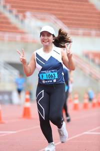 BIB: 1063
                            <button type="button" onclick="openModal(4571224)" class="btn btn-primary btn-sm float-right btn-popup" data-toggle="modal" data-target=".modal-high-quality">
                        <i class="fas fa-shopping-cart"></i> Add to Cart
                    </button>
                                            <button type="button" onclick="isThisMe(4571224, true)" class="btn btn-success btn-sm float-right btn-popup btn-isme hidden" data-toggle="tooltip" data-placement="bottom" title="นี่คือรูปของคุณใช่ไหม คลิกที่นี่เพื่อเอาเข้าอัลบั้ม">
                        <i class="fas fa-plus"></i> Add to album
                    </button>
                    <button type="button" onclick="isThisMe(4571224, false)" class="btn btn-warning btn-sm float-right btn-popup btn-isnotme hidden">
                        <i class="fas fa-ban"></i> Remove from album
                    </button>